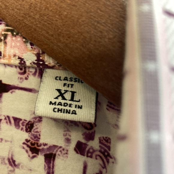 Robert Graham Dress Shirt Mens XL Classic Fit Pink Purple Flip Cuff Floral - Picture 12 of 15